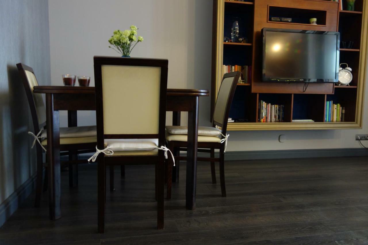 Przyjazny Apartament Apartment Wroclaw Luaran gambar